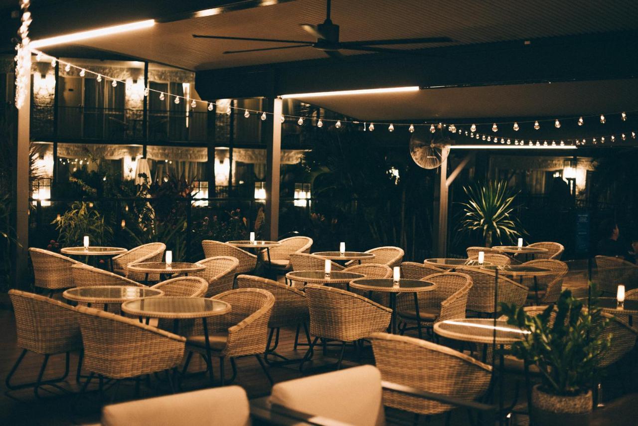 Отель Mantra Club Croc Эйрли-Бич Экстерьер фото